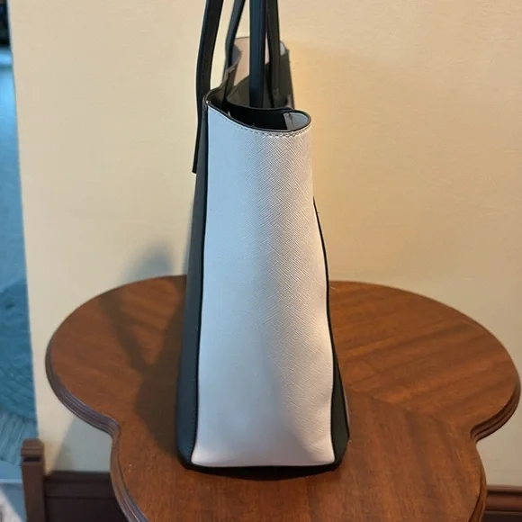 Lovevook color block tote Small tote Saffiano Hunter Green grey cream NWOT - Picture 7 of 17